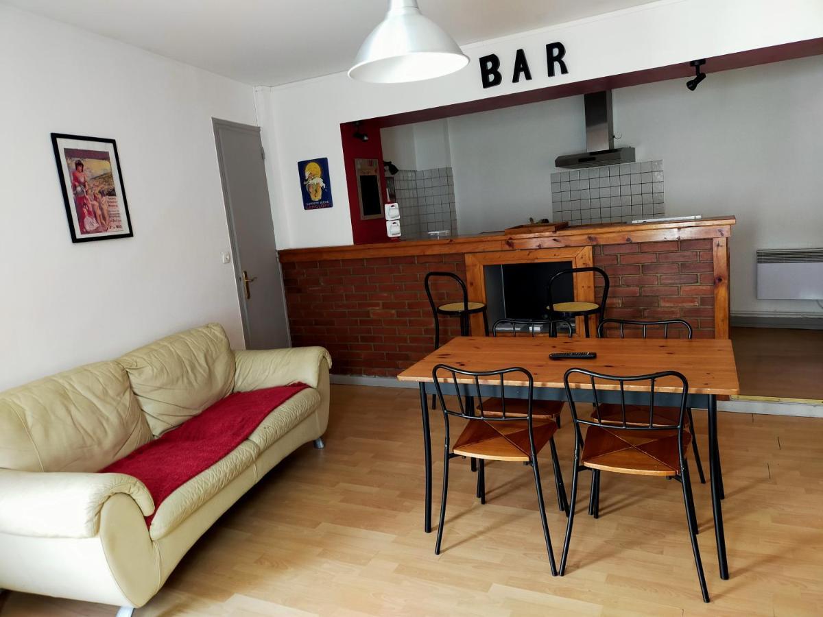 Agreable Appartement De 48 M² En Rdc La Bourboule Luaran gambar